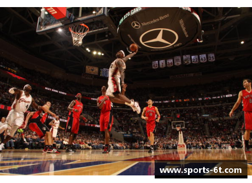 飞翔之王:勒布朗詹姆斯犹如暴风骤雨的扣篮集锦 飞翔之王:勒布朗詹姆斯犹如暴风骤雨的扣篮集锦